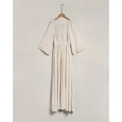 Women's Wedding Guest/Party Maxi Dress White Smocked Waist V-Neck 3/4 Sleeve Formal Elegant Dress dress to impress 2024