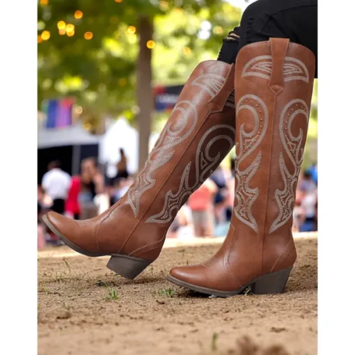 Women's Western Cowboy Boots with Embroidered Design – Stylish Brown Block Heel Boots for Music Festivals, Casual Wear & Outdoor Events