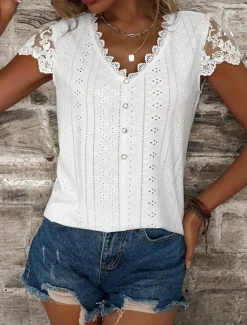 Women's White Elegant Lace Tops Eyelet Blouse Casual Solid Color Regular Tops Short Sleeve V Neck Lace Patchwork Buttons Regular Fit Daily Romantic Petite Tops Summer Holiday Wear White