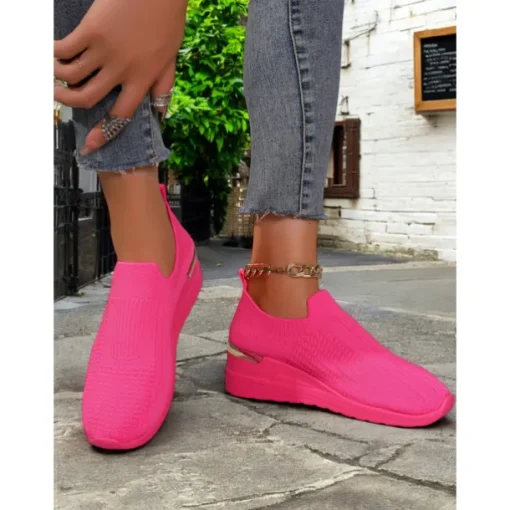 Women's White Knit Slip-On Sneakers – Modern & Comfortable Style for Active Women in Outdoor Walks, Gym Sessions & Casual City Explorations