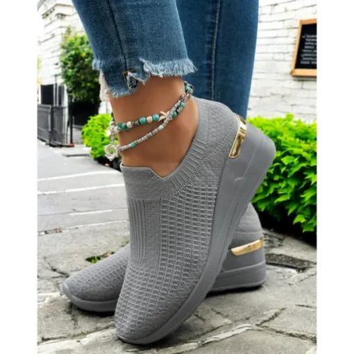 Women's White Knit Slip-On Sneakers – Modern & Comfortable Style for Active Women in Outdoor Walks, Gym Sessions & Casual City Explorations