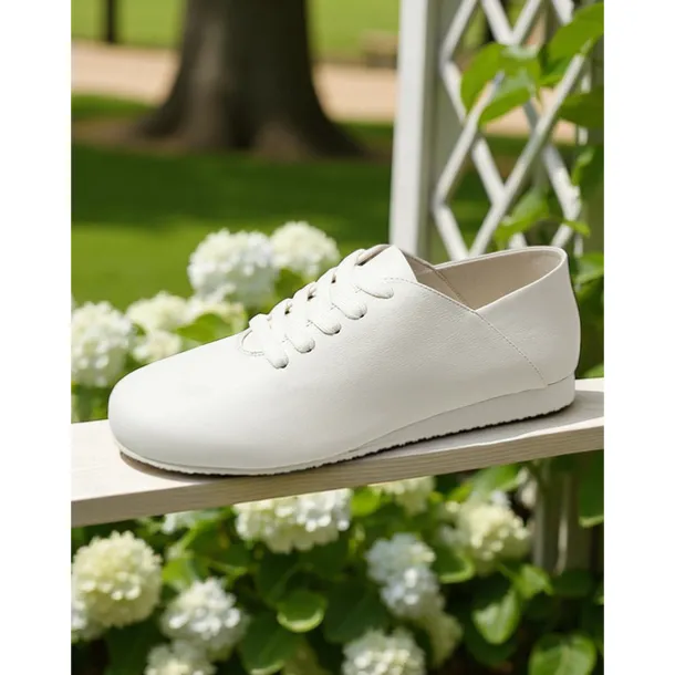 Women's White Lace-Up Casual Flat Shoes – Comfortable Lightweight Sneakers for Everyday Wear, Walking, Travel and Street Style Outfits