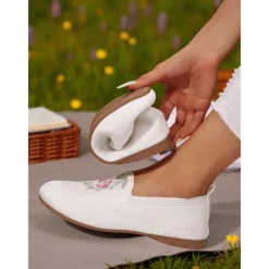 Women's Wide Toe Barefoot Shoes – Floral Embroidered Flyknit Flats for Picnics, Garden Strolls and Summer Getaways