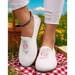 Women's Wide Toe Barefoot Shoes – Floral Embroidered Flyknit Flats for Picnics, Garden Strolls and Summer Getaways