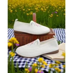 Women's Wide Toe Barefoot Shoes – Floral Embroidered Flyknit Flats for Picnics, Garden Strolls and Summer Getaways