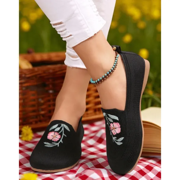 Women's Wide Toe Barefoot Shoes – Floral Embroidered Flyknit Flats for Picnics, Garden Strolls and Summer Getaways