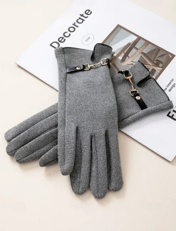 Women's Winter Gloves with Elegant Metal Accent - Warm and Stylish Wool-Blend Design for Cold Weather
