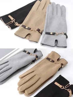 Women's Winter Gloves with Elegant Metal Accent - Warm and Stylish Wool-Blend Design for Cold Weather